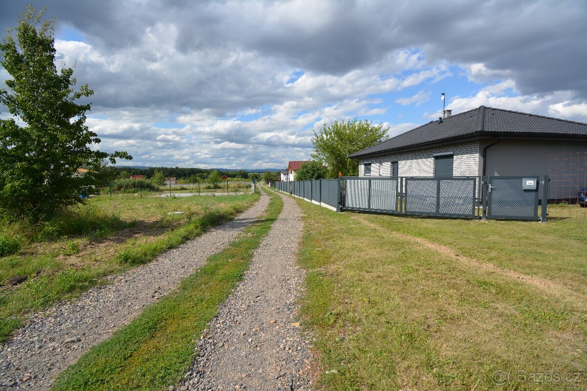 Stavební pozemek ve Vadkovicích u Nechranické přehrady - 11