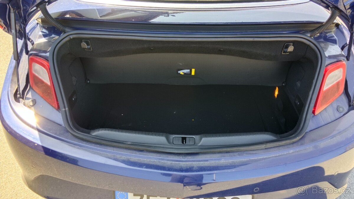 Opel Cascada 1.4 I103KW - 11