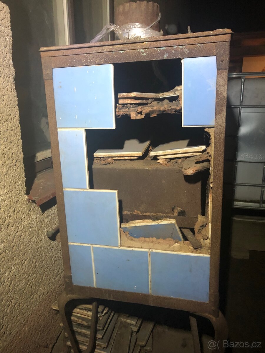 Starožitná Kachlová Kamna - 11