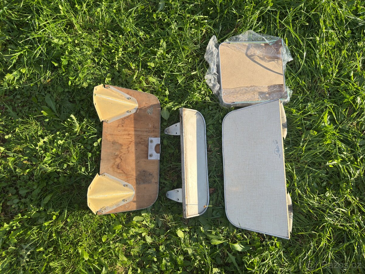 Příslušenství z vagónu - 11