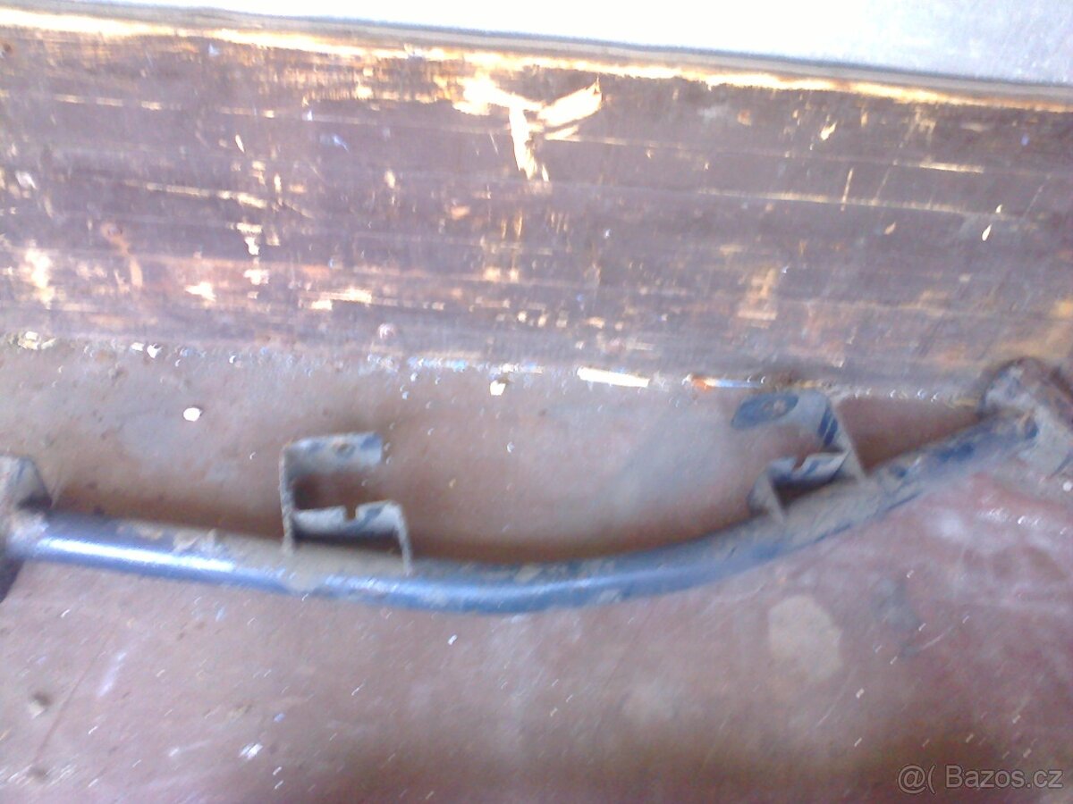 škoda 100 nebo renault 5 - 11