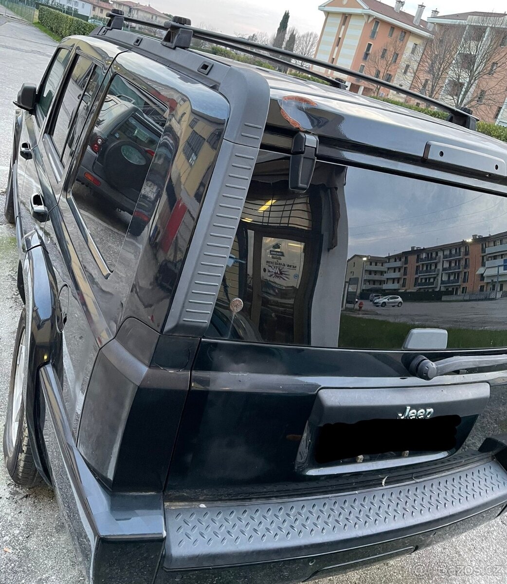 JEEP COMMANDER 3,7 V 6 - 11
