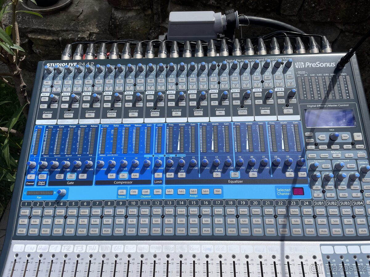 PRESONUS StudioLive 24.4.2 + Case + dokumentace - 11