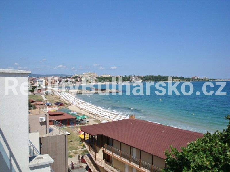 K prodeji velmi prostorný třípokojový apartmán 3+kk 114m² - 11