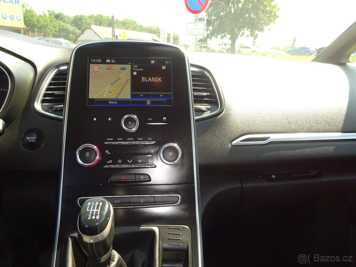 Renault Scénic 1,7 DCI - 11