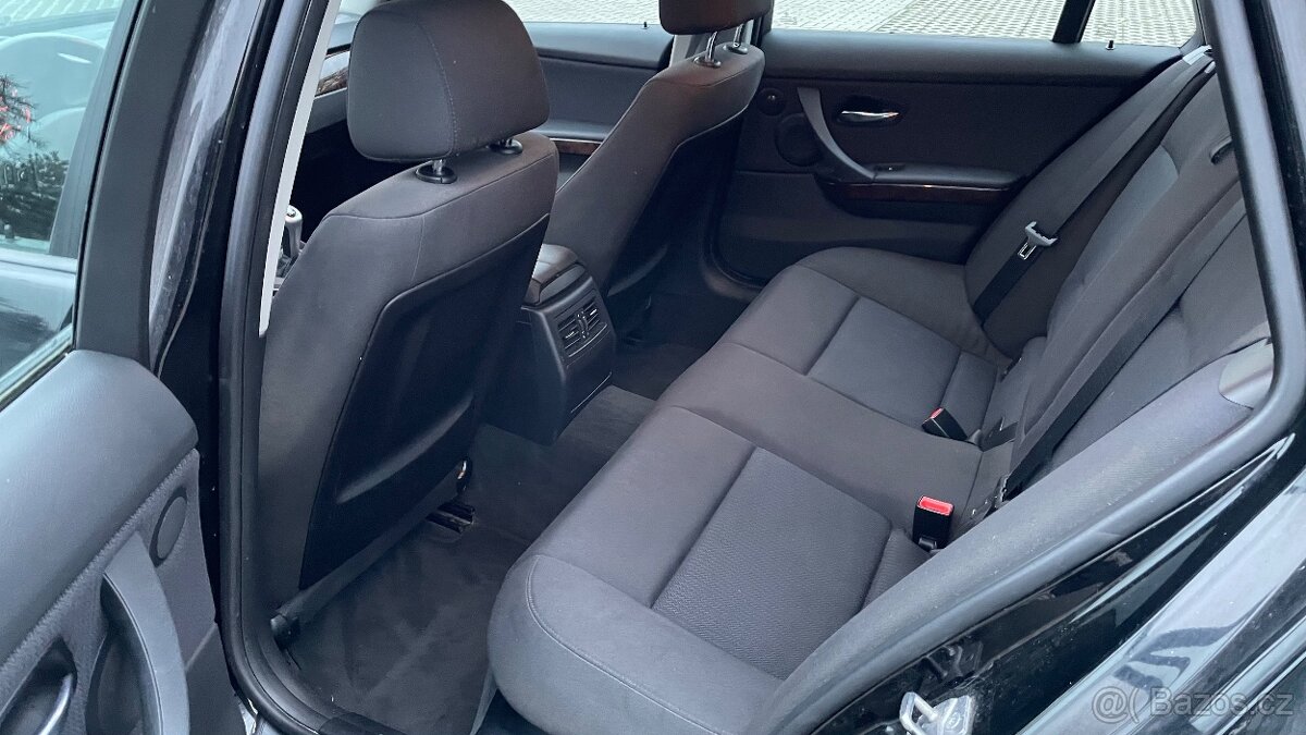 BMW E91 320D HARMAN/KARDON XENONY 1.MAJITEL - 11