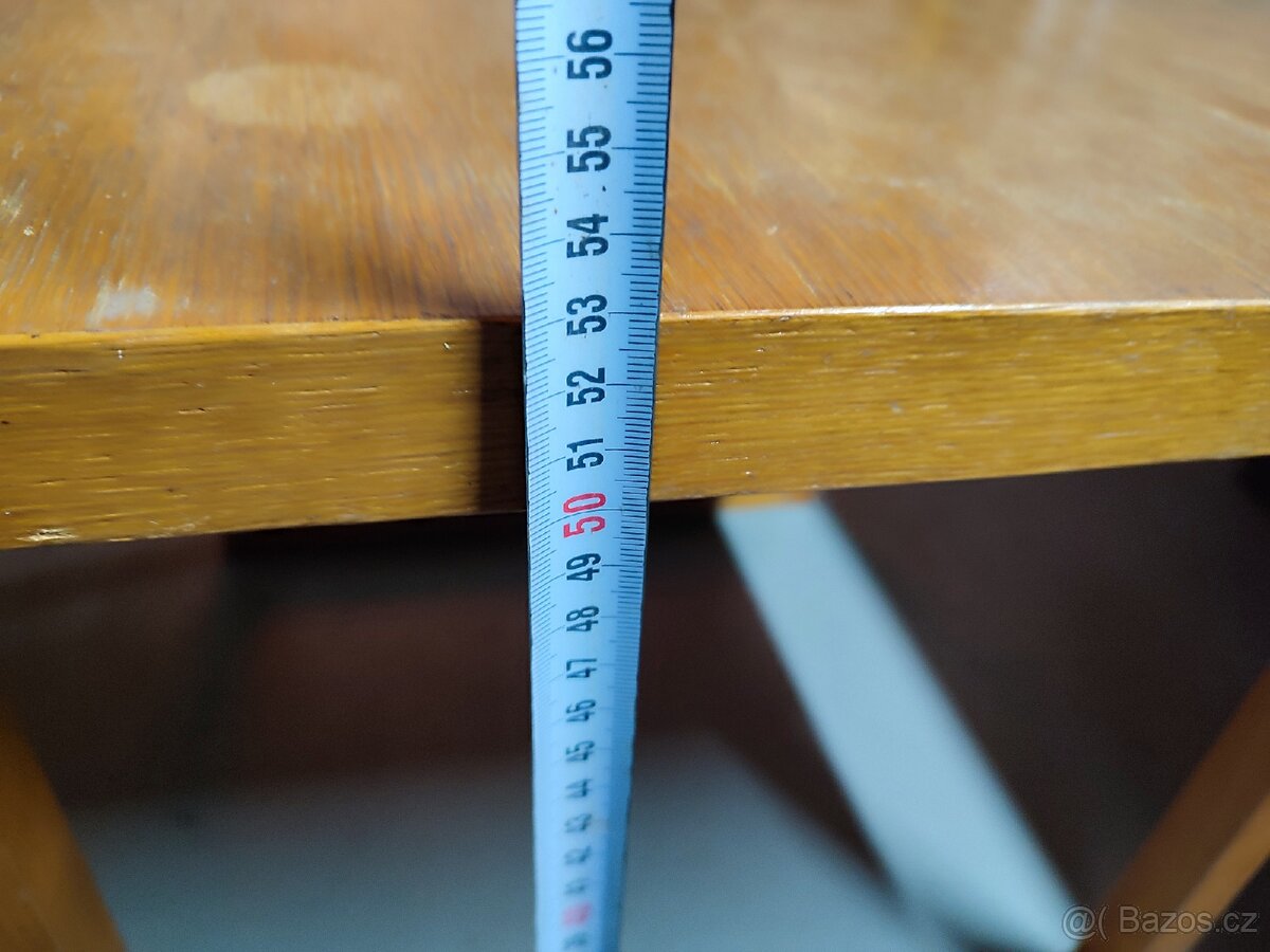 Konferenční stolek - 11