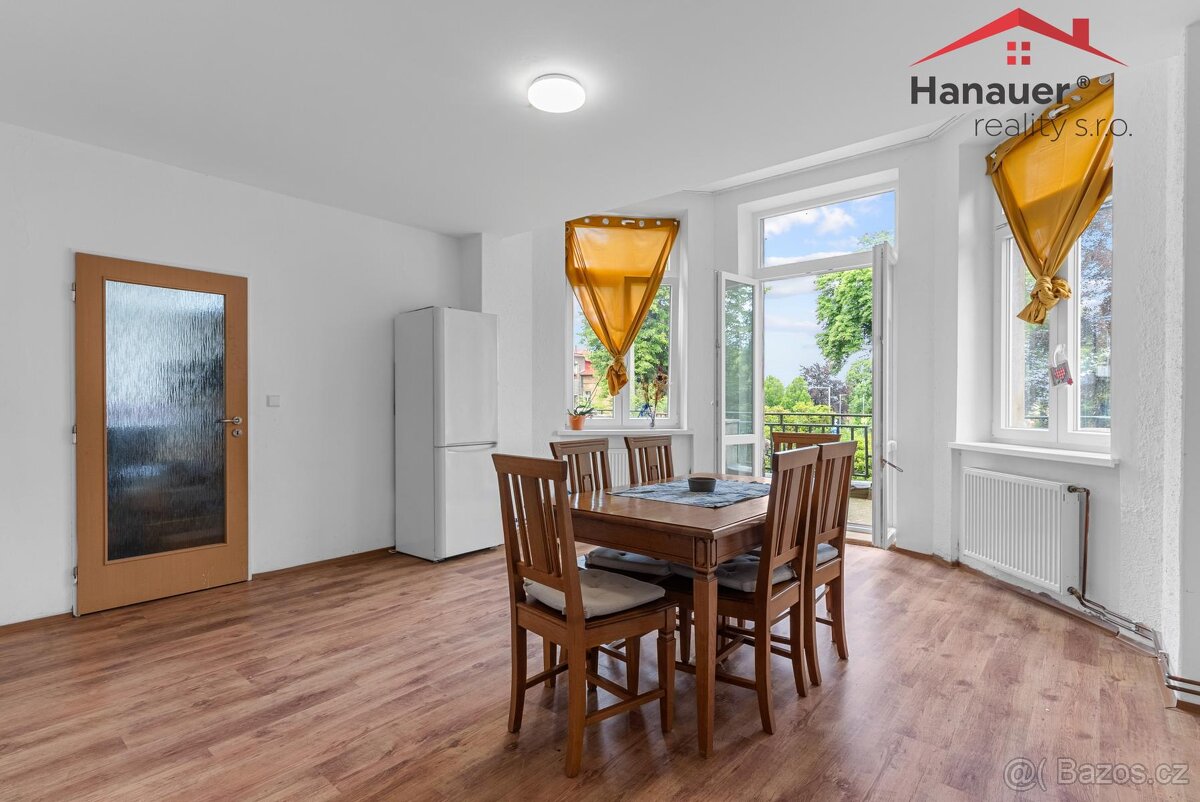 Prodej prvorepublikové vily Česká Kamenice, ul. Lipová - 11