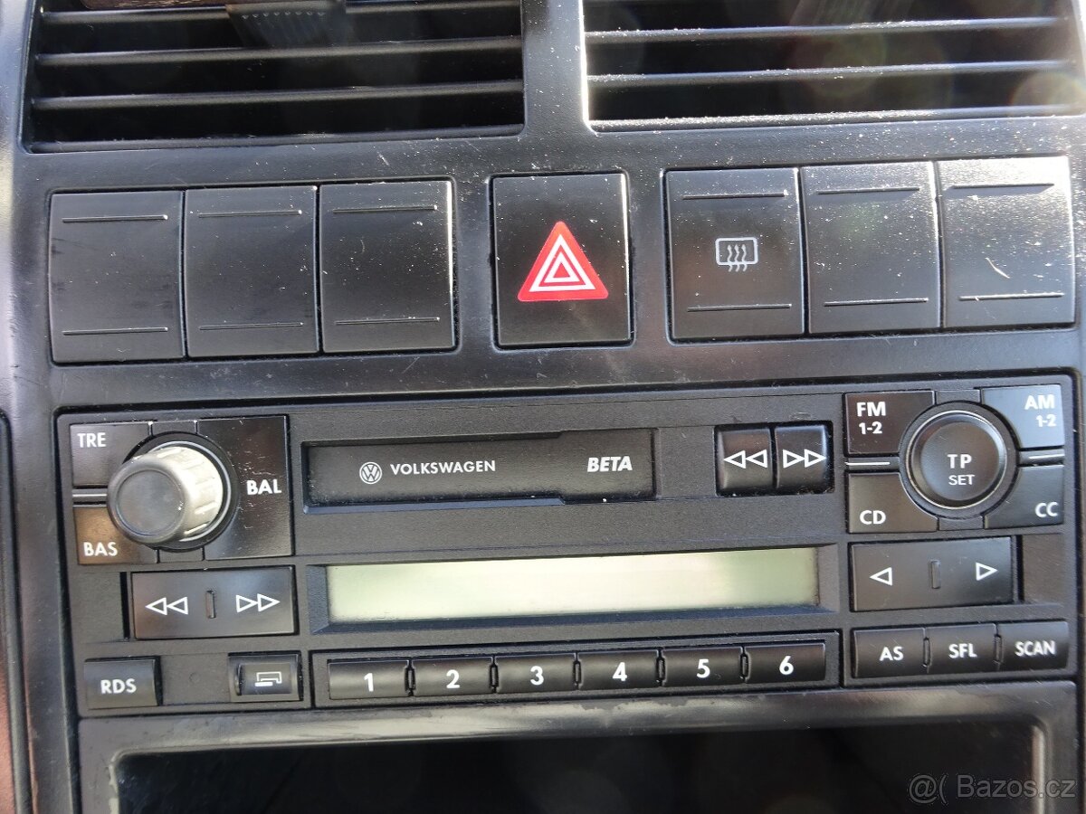 VW Polo 1.2i r.v.2003 STK:4/2027 Koupeno v ČR - 11