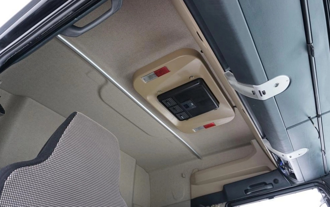 MAN TGX 26.460 6x2 E6 - shrnovačka - 11