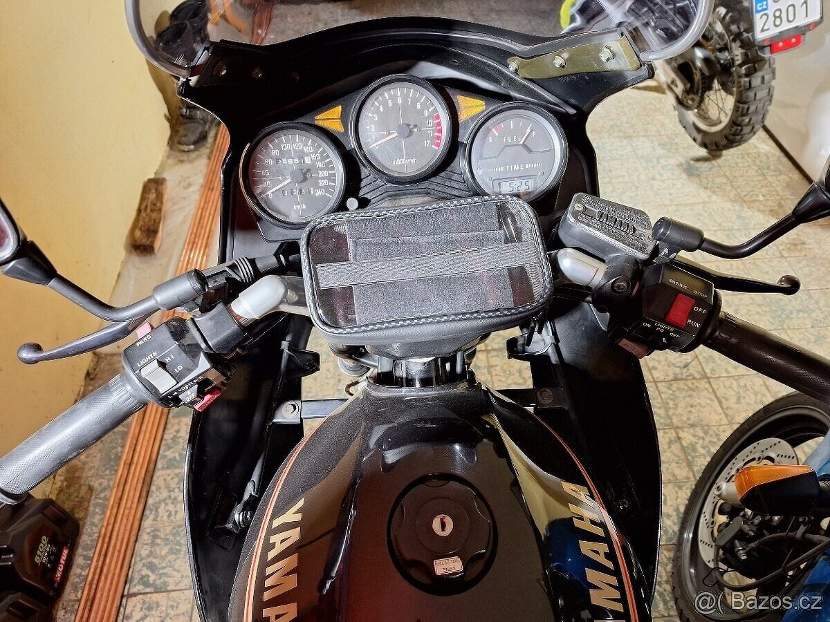 XJ900 - 11