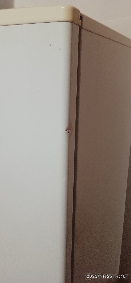 Lednice s mrazničkou dole CANDY - 11