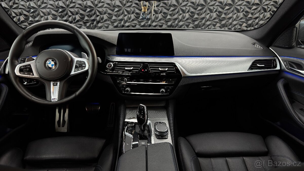 BMW 530d xDrive kombi,G31,M paket,DPH,servis BMW - 11