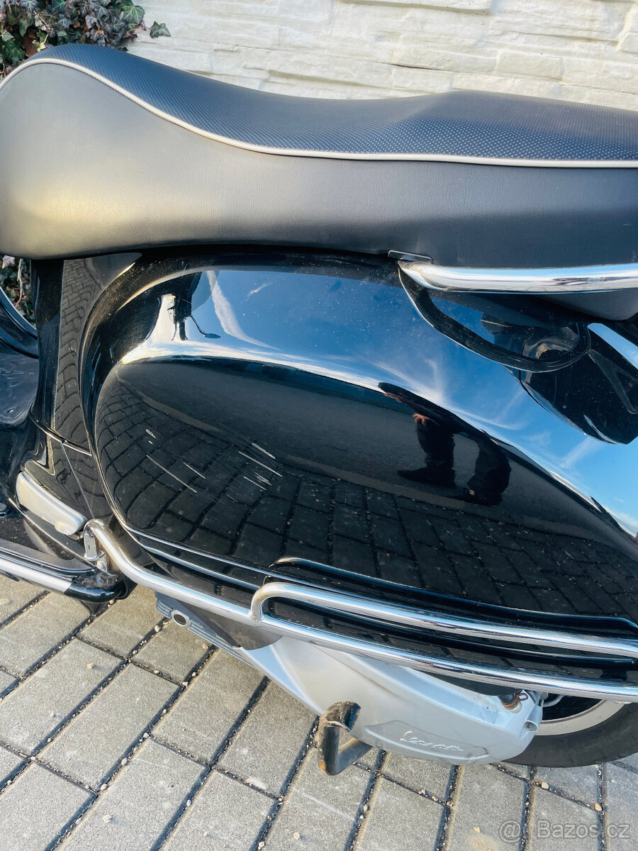 Vespa 300 GTS Super HPE 18kW - 11