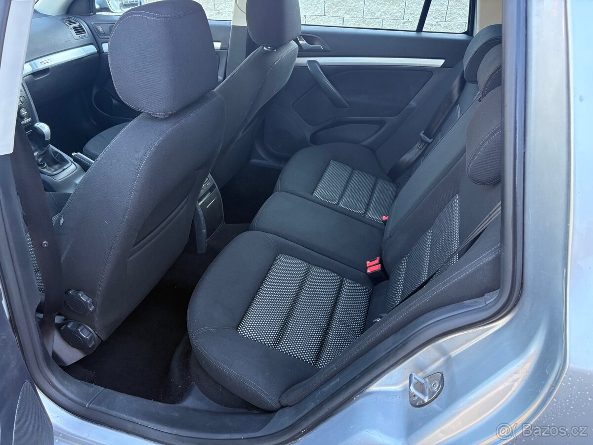 Škoda Octavia scout 2.0 tdi4x4 103kw - 11