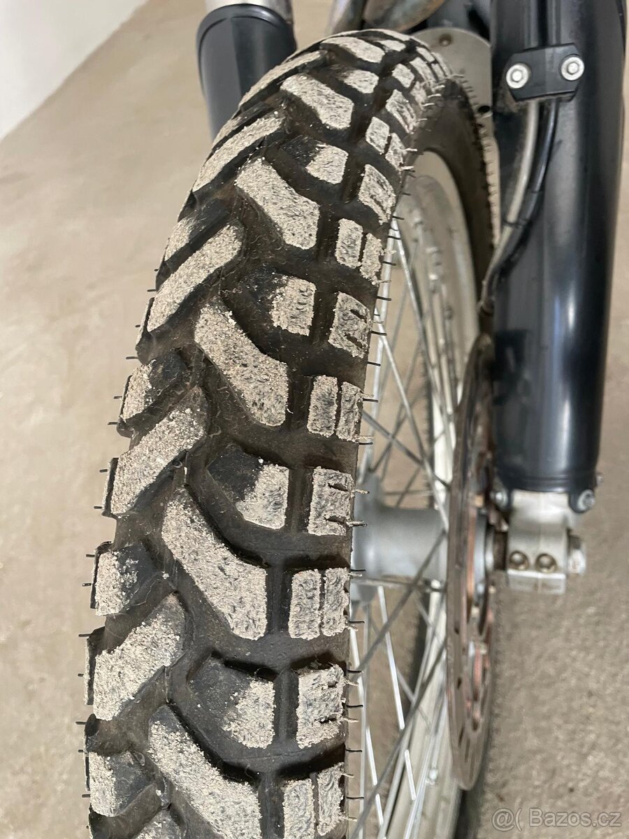 KTM 640 LC4 Adventure R - 11