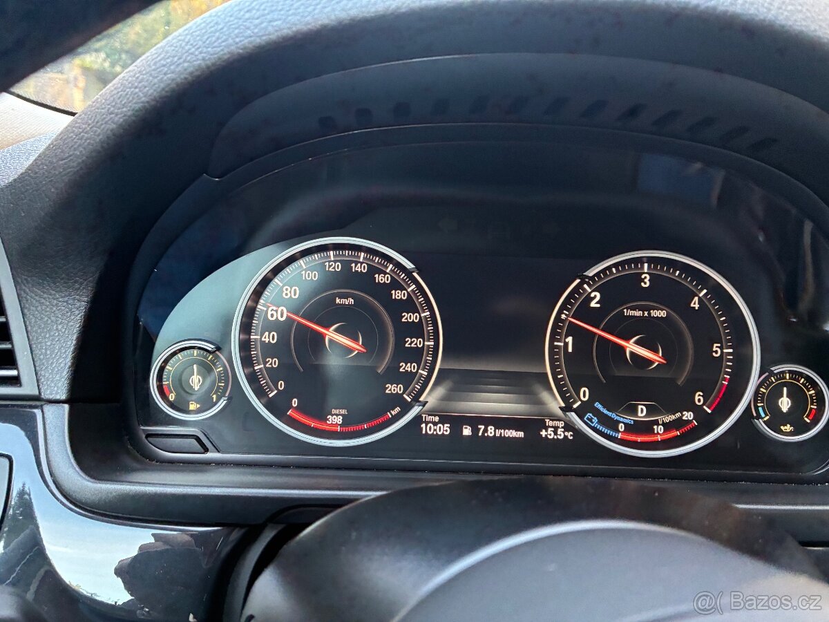 Bmw F10 525d Lci - 11