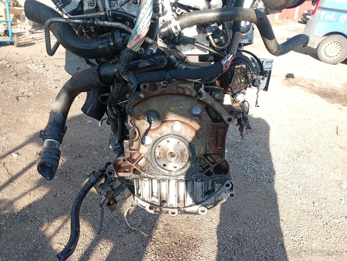 PEUGEOT 4007, CITROEN C-CROSSER MOTOR 2,2HDI 4HN 115KW - 11