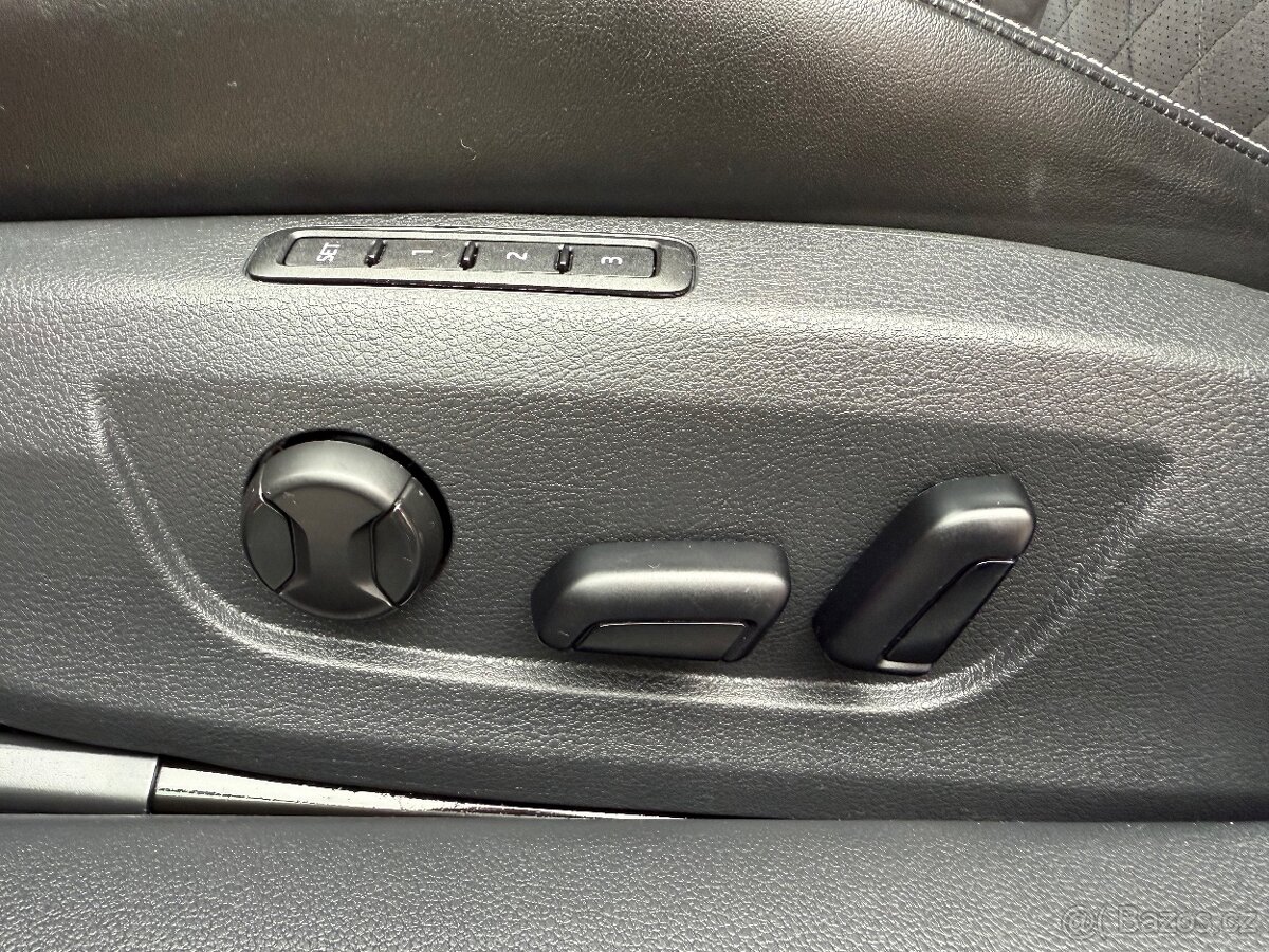 Škoda Superb 3 2.0 tdi 140kw Sportline - 11