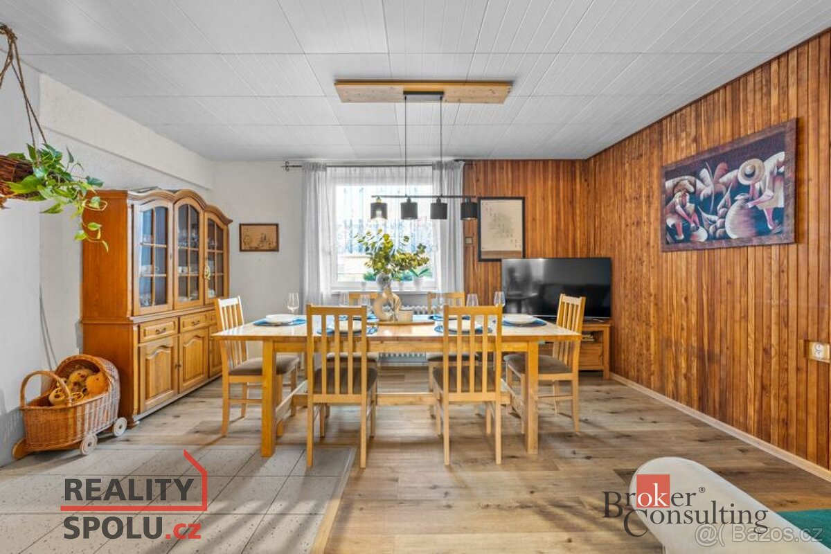 Prodej, domy/rodinný, 250 m2, Na Okrouhlíku 1556/29, Pražské - 11