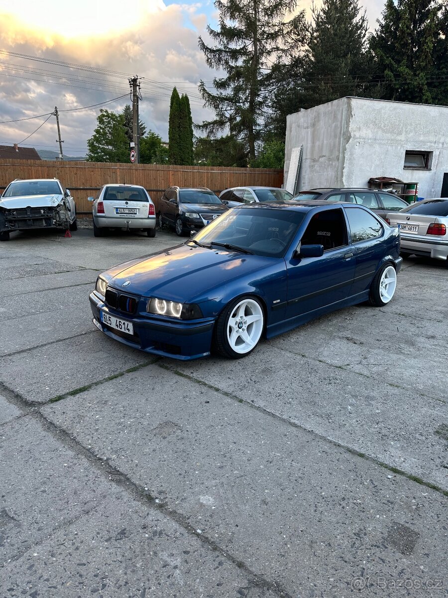 BMW e36 compakt - 11