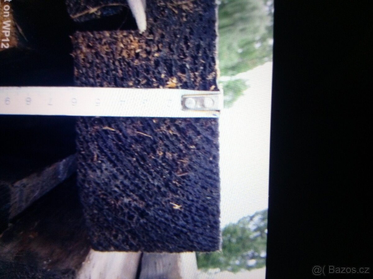 modřinove trámky, fošny,latě,desky,dřevěny rošt,plot,bouda - 11