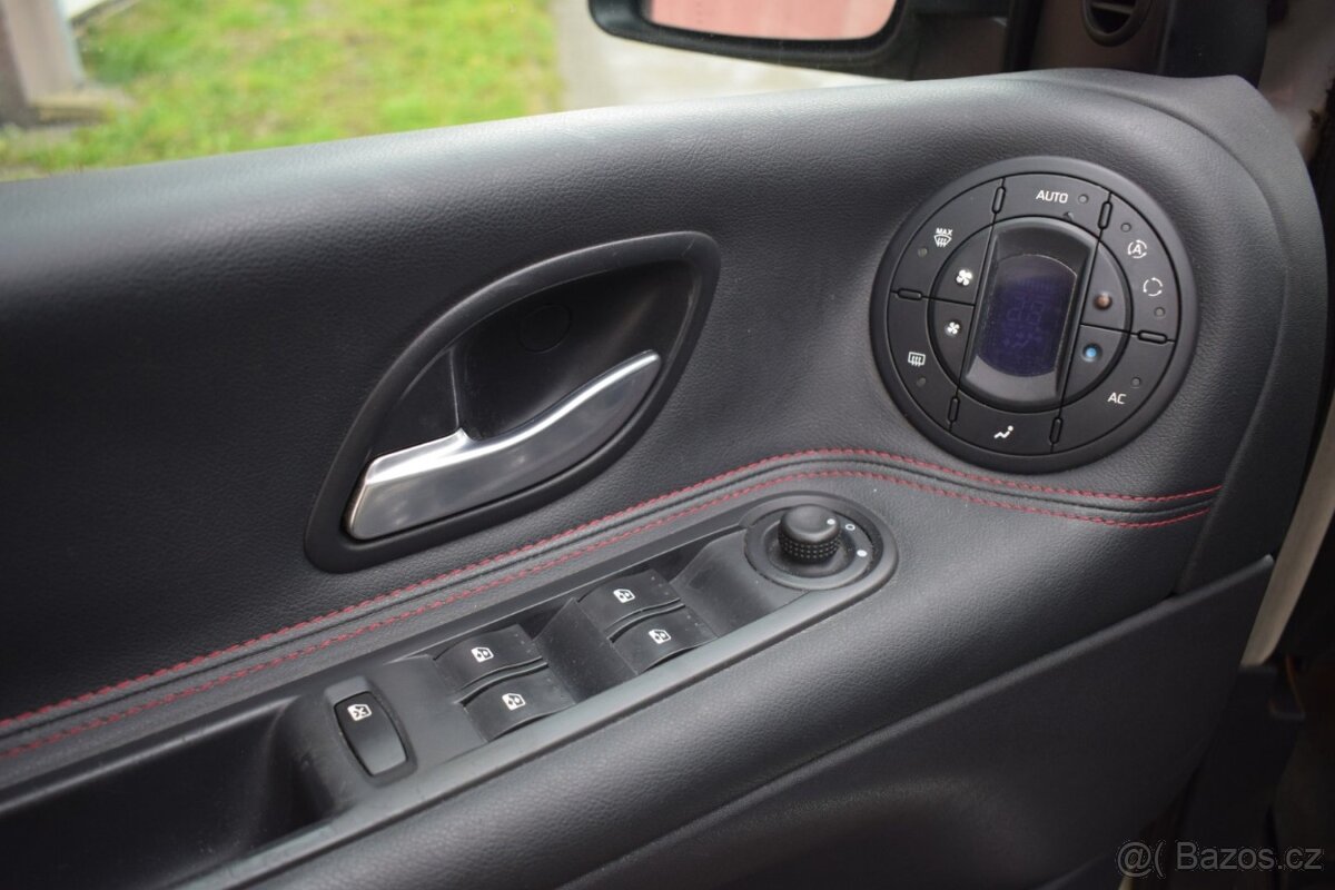 Renault Espace 2.0DCi/7MÍST/TAŽNÉ/KŮŽE/2007/ - 11