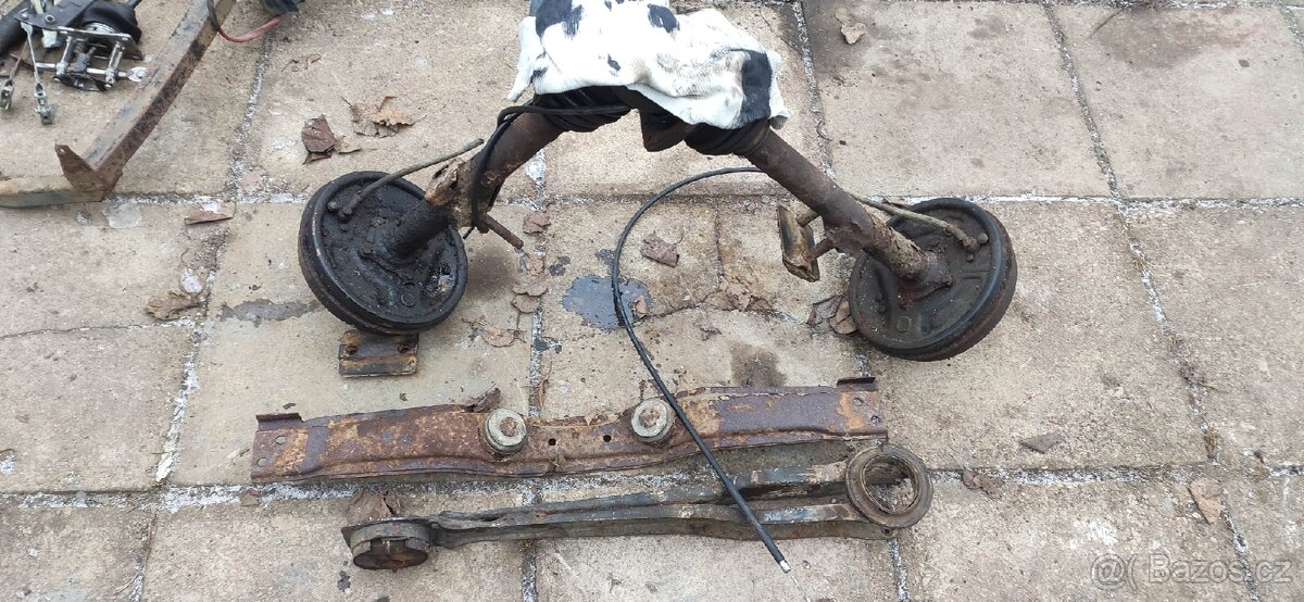 Zadní naprava široká škoda 125l - 11