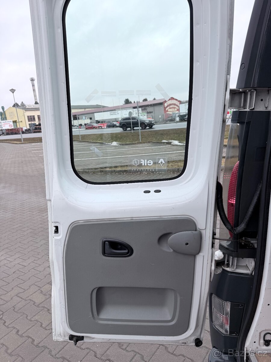 Renault Trafic 1.9dci L2H2 - 11