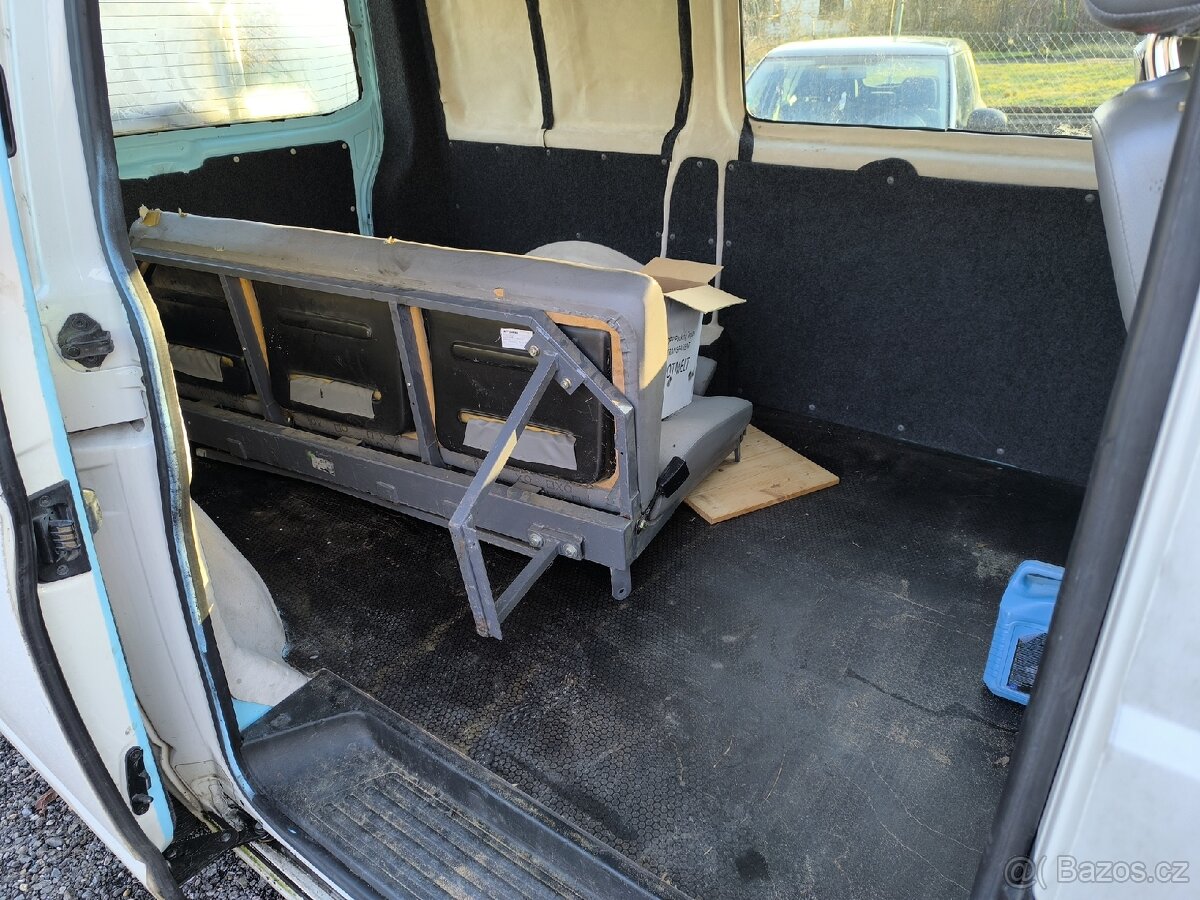 VW T5 1.9 TDI r.v.2005 - 11