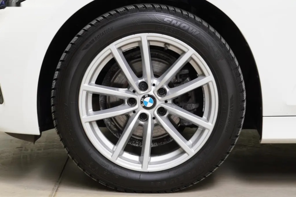 BMW Řada 3, 318i,Advantage,115kw,Led,ČR, - 11