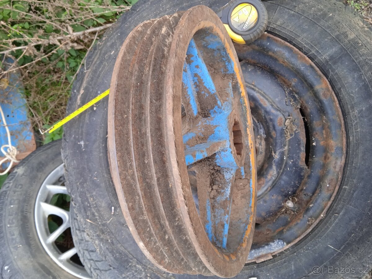 Řemenice šponovací kladky - 11