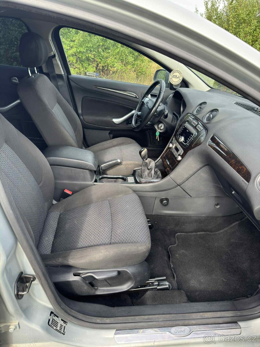 Mondeo MK4 2.0i - 11