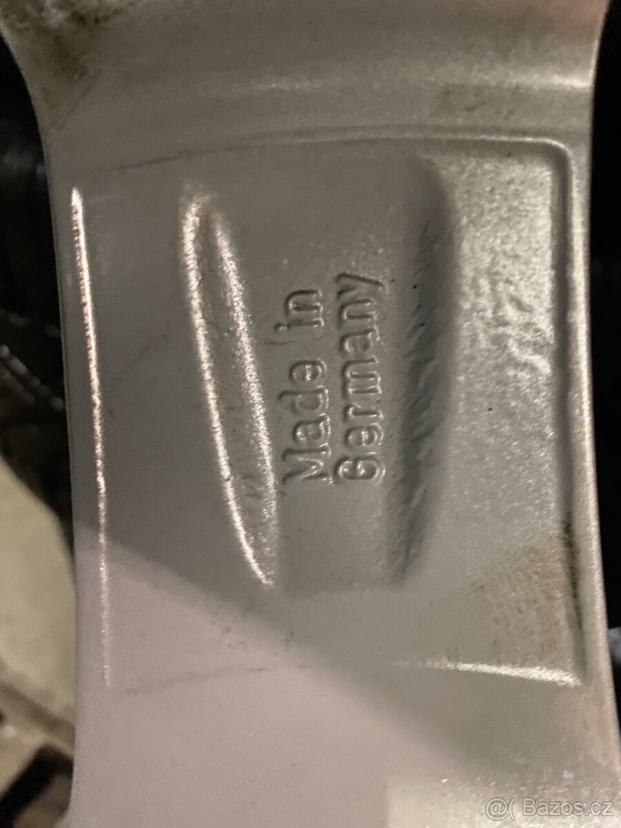 5x105 7J ET41 Dezent TR + 215/60 R17 zimné - 11