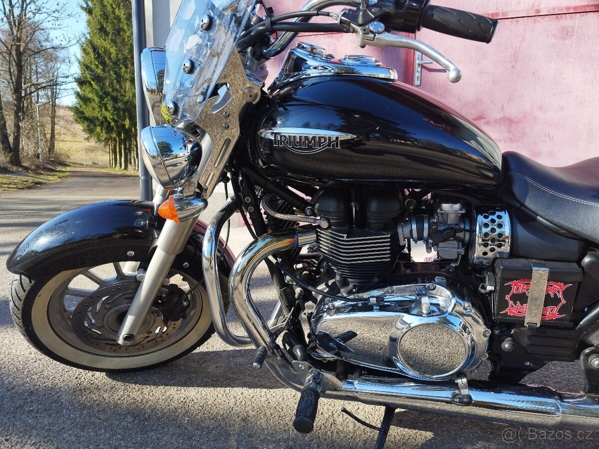 Triumph America - 11