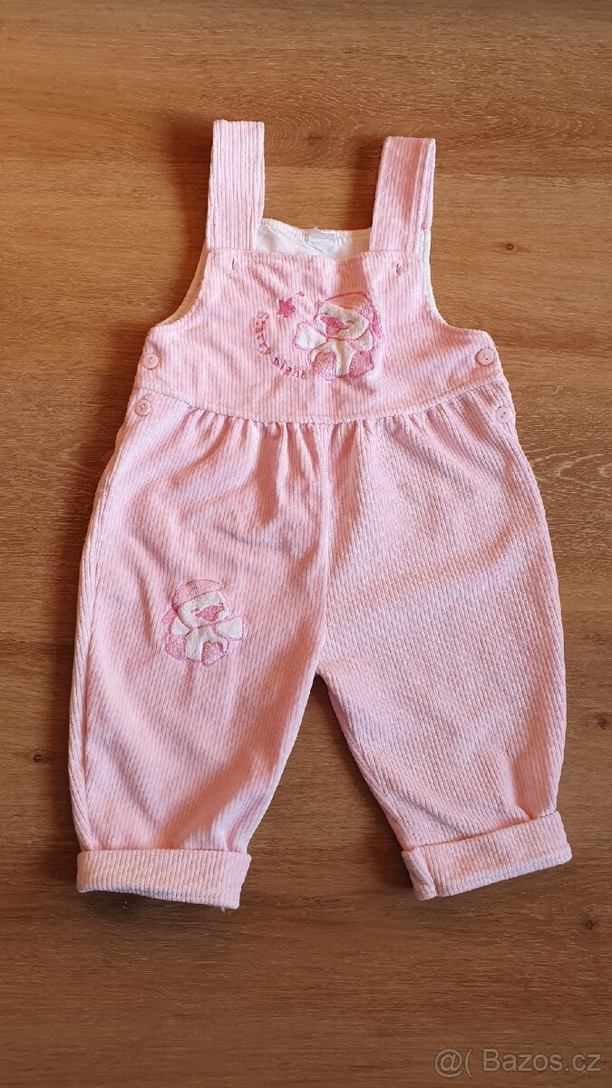 Oblečení a potřeby pro miminko - 11