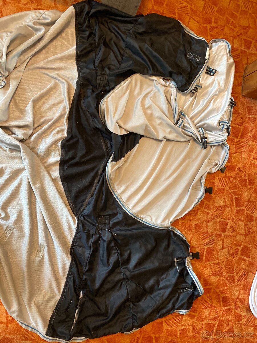 Dečky, síťovka, přepraváky, martingal = FULL - 11