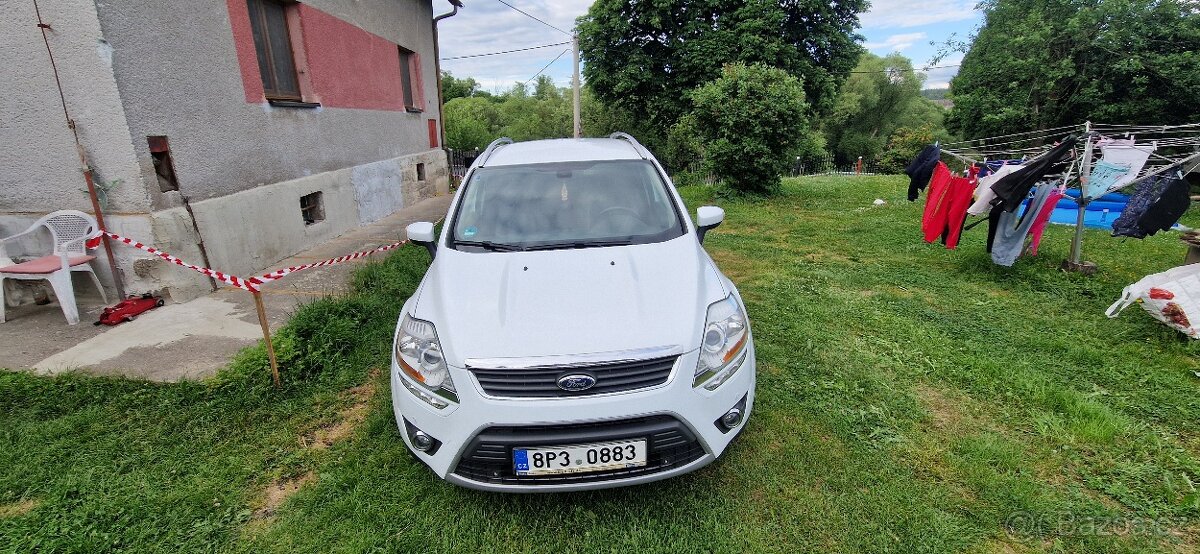 Ford Kuga - 11