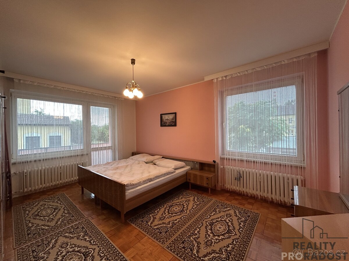 Pronájem bytu 3+1 balkon, sklep, parkování, Hodonín, Byt 3+ - 11