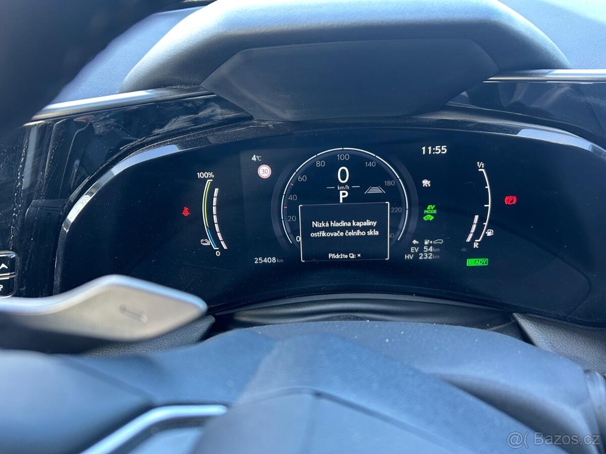 Lexus NX 450 + hybrid 2024. 11. měsíc - 11