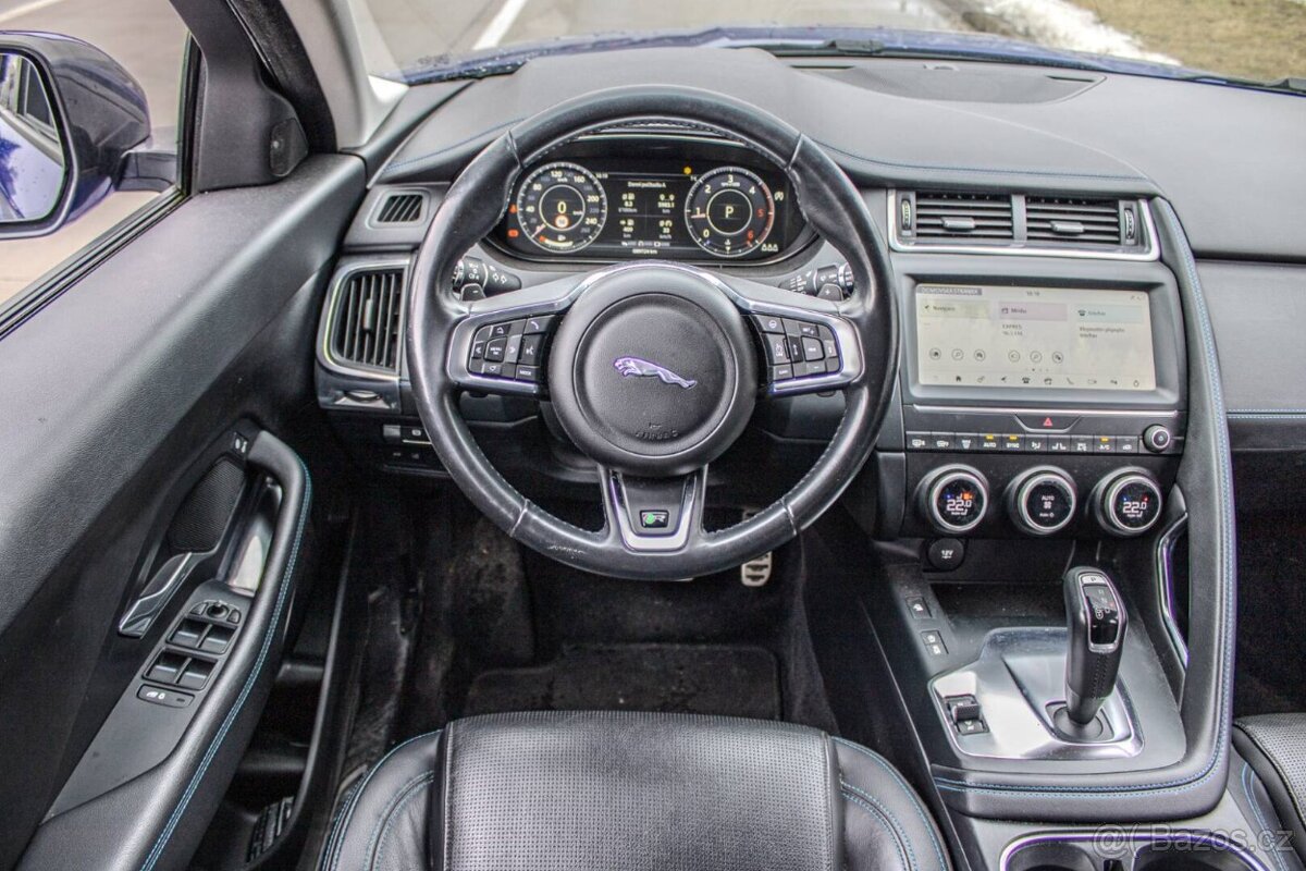 Jaguar E-Pace 2.0 R-Dynamic SE AWD A9 132kW - 11