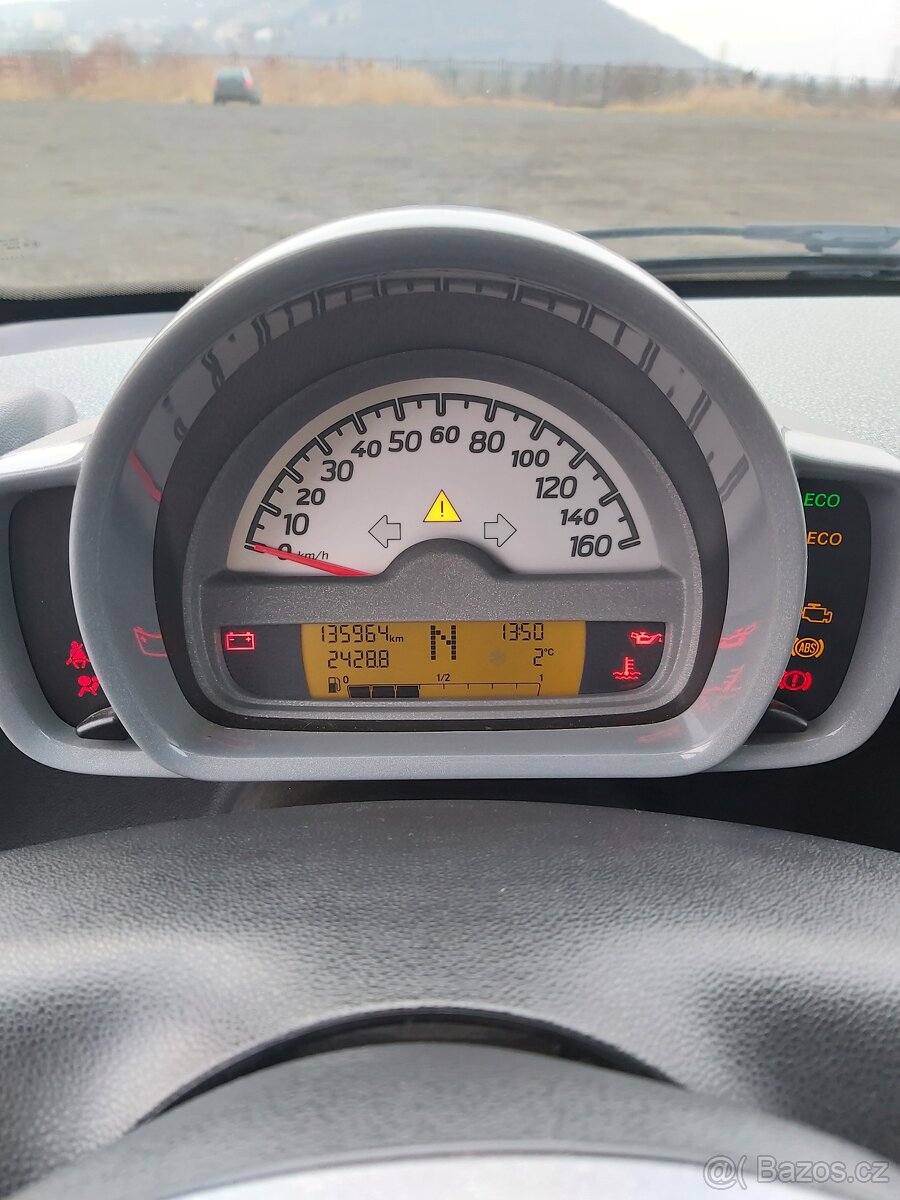 Prodám Smart Fortwo 451 MHD 1.0i 52kw, rok výroby 2009 - 11