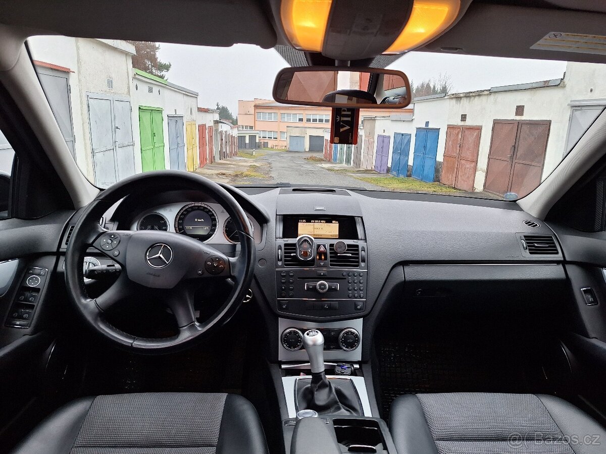 Mercedes Benz C220 CDI - 11