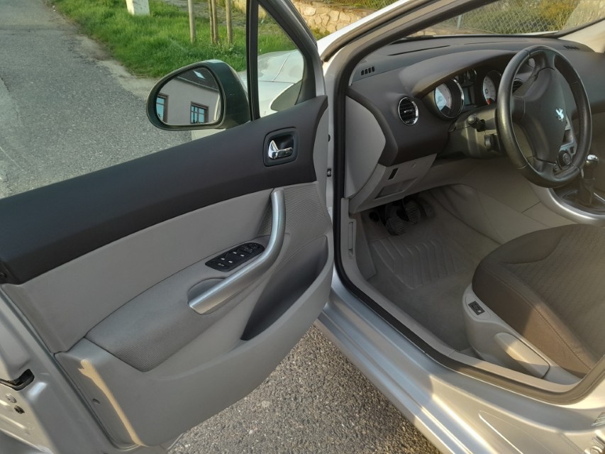 Peugeot 308,1.6 VTi - 11