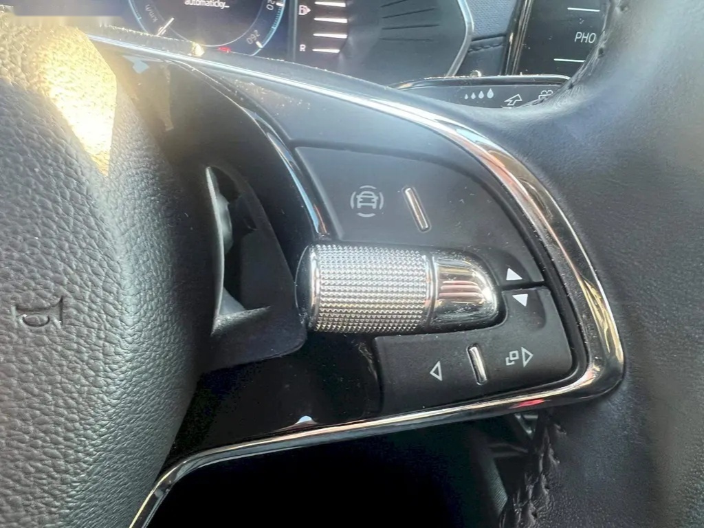 Škoda Octavia, 2.0TDi 85kW Ambition - 11