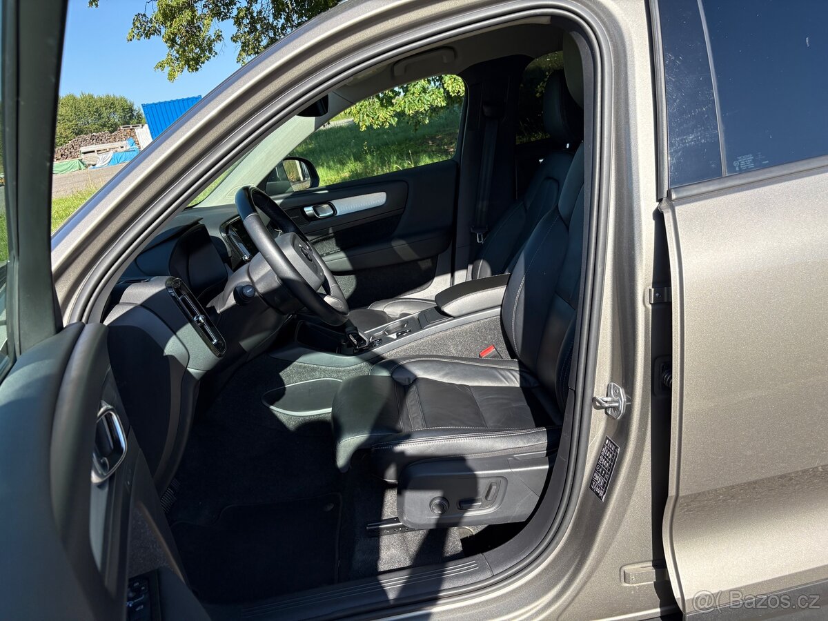 Prodám Volvo Xc40 B4 2.0i 145kw Momentum Maildhybrid - 11