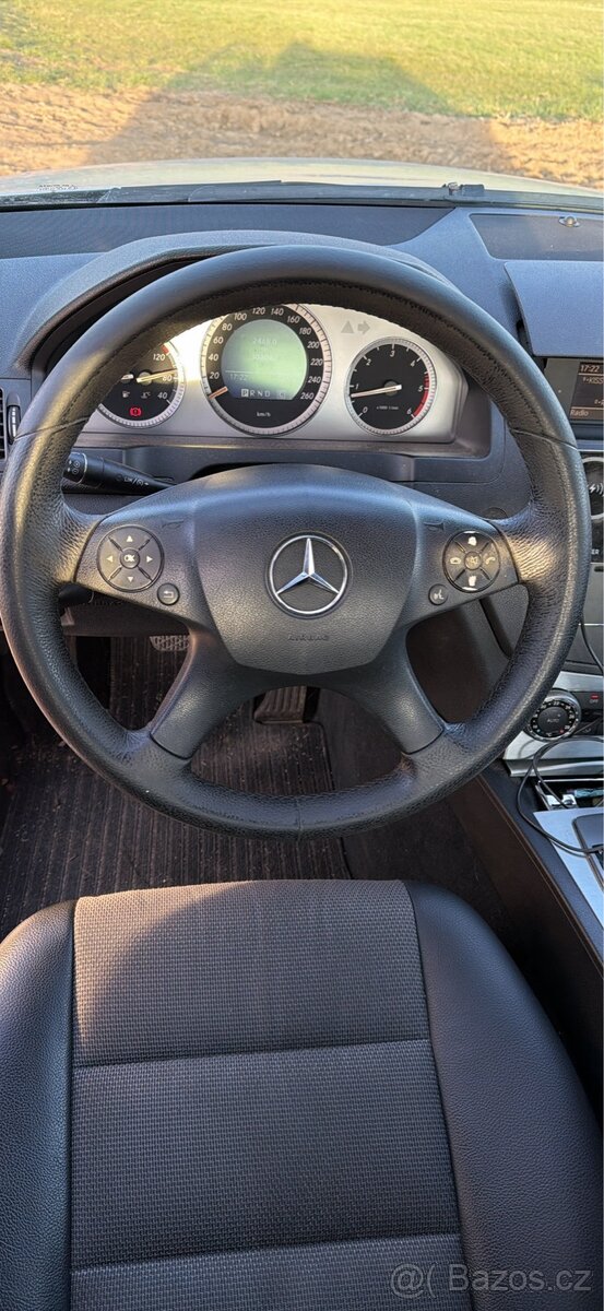 Mercedes w204 220cdi 125kw - 11