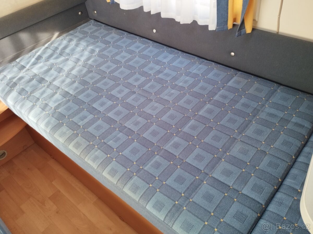 KNAUS 450EL č.251 Pevné postele. Mover. Stan. Rok 2007 - 11