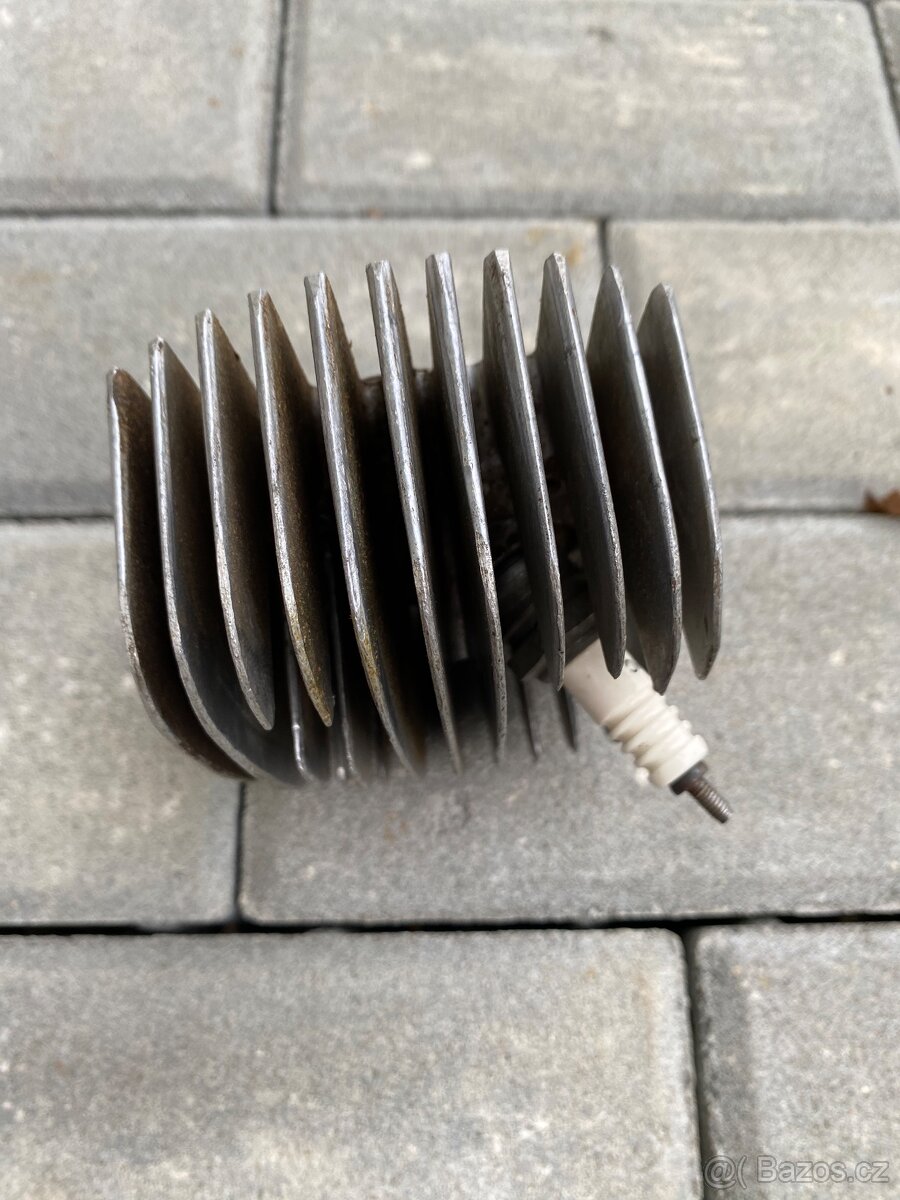 Hlava válce Jawa Pionýr - 11