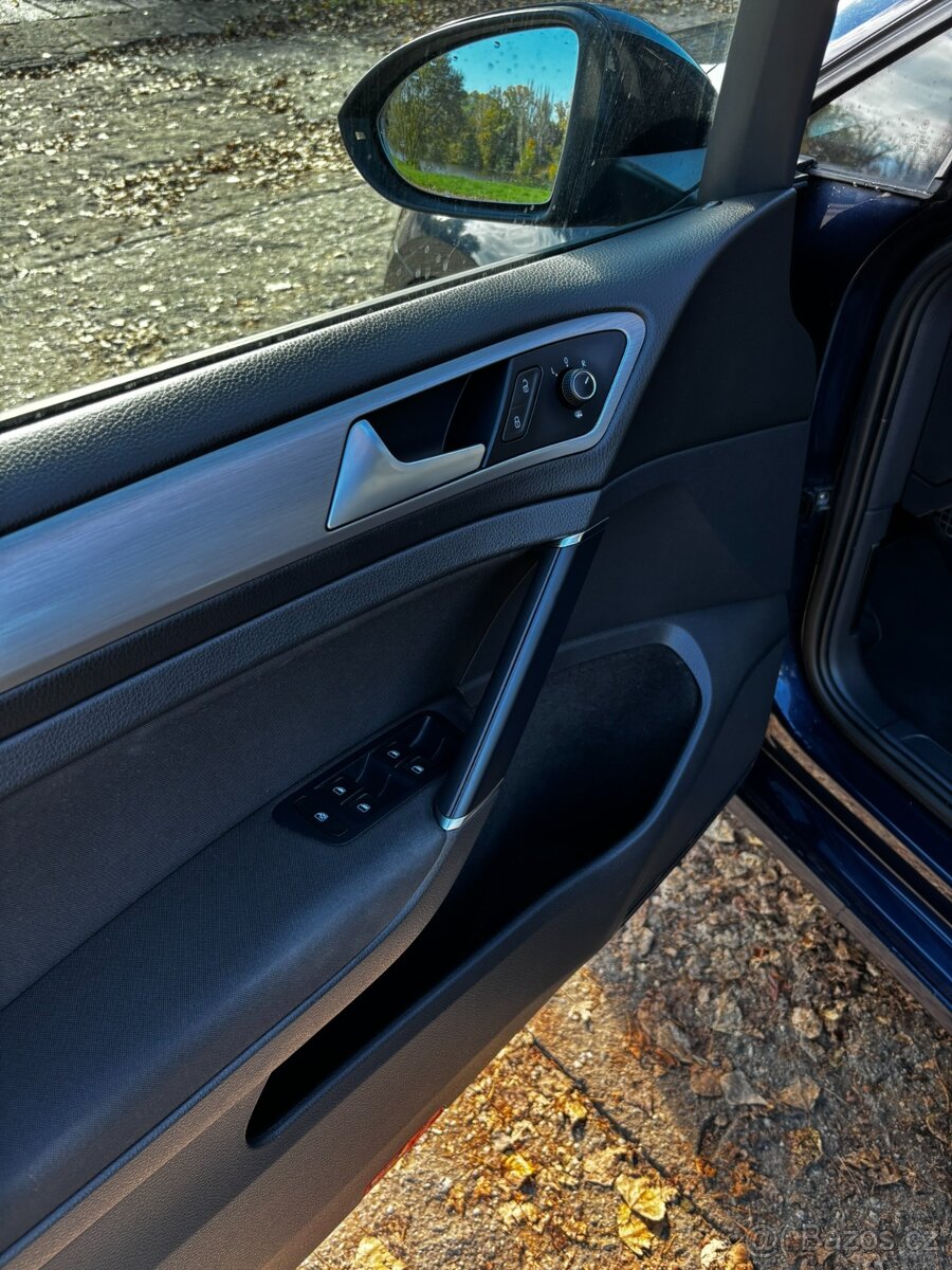 VW Golf 7 Variant 2.0 TDI 110 kW (2014) - 11